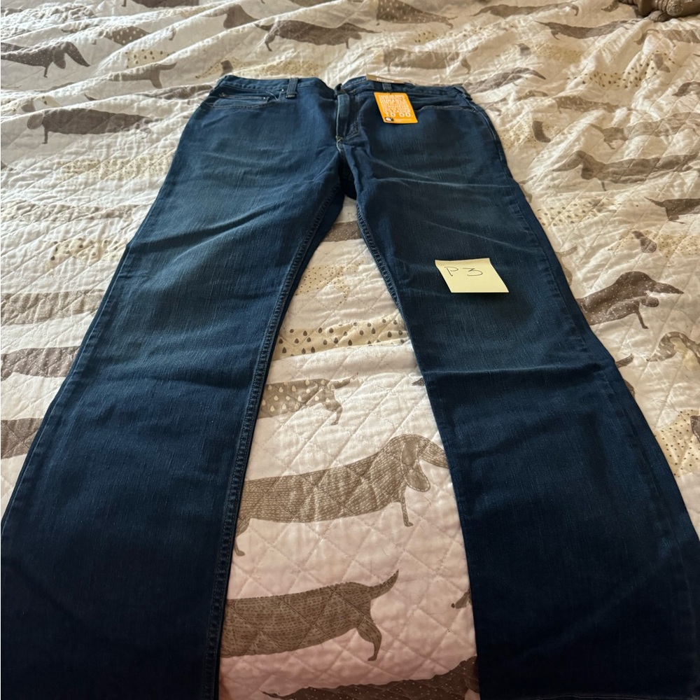 Carhartt Blue Relaxed Jeans with Zipper Fly and Contrasting Stitching - Picture 3 of 4